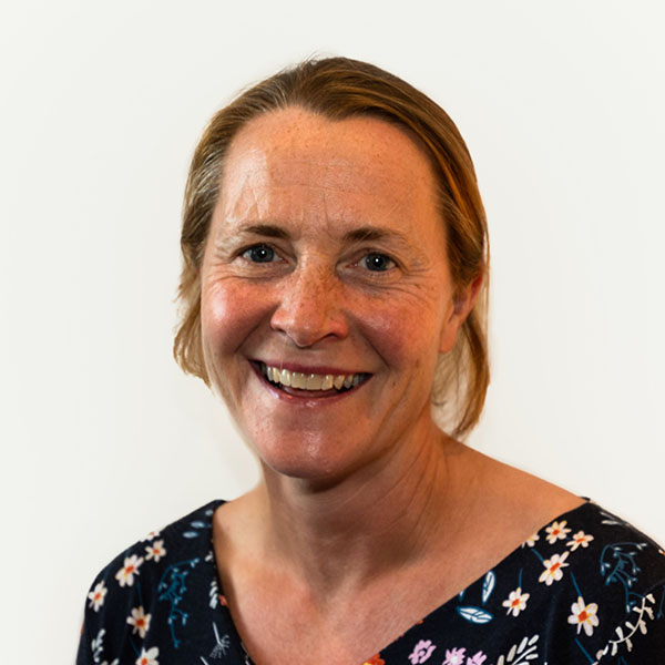 Dr Julie Gilmore